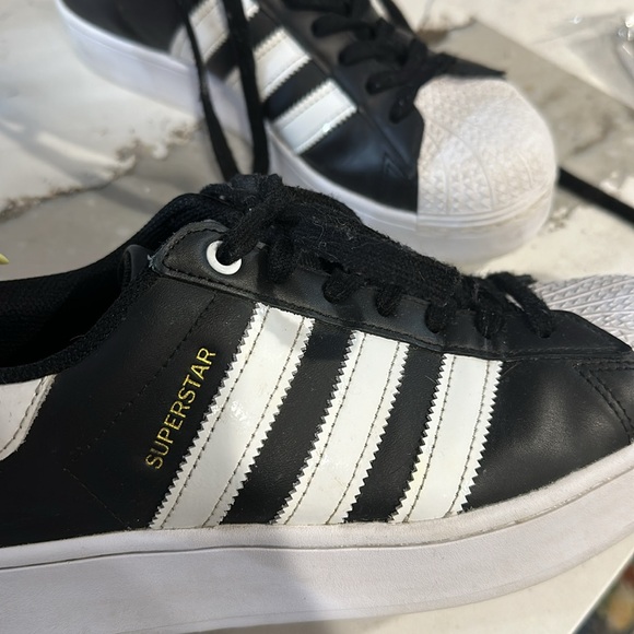 Adidas size 9 mod classic leather shoe - Picture 5 of 7